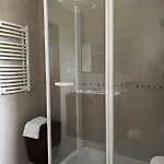 Azenhas Apartment *