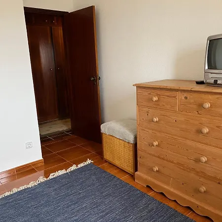 Azenhas Apartamento